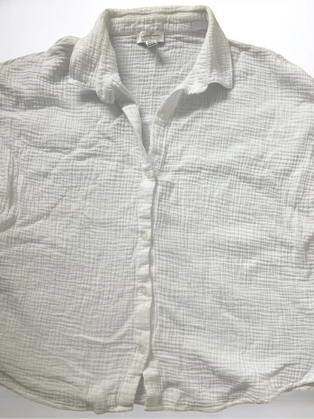 Jessica Simpson White Textured Button-Front Top - Picture 2 of 5